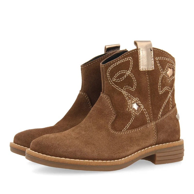 SUEDE LEATHER COWBOY BOOTS FROM DETVA