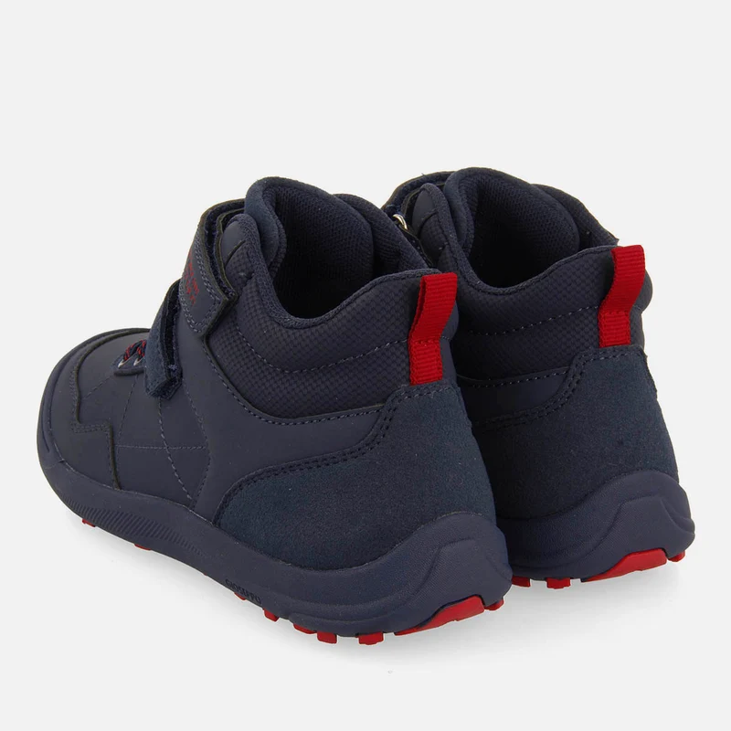 HIKING BOOTS IN BASKET STYLE