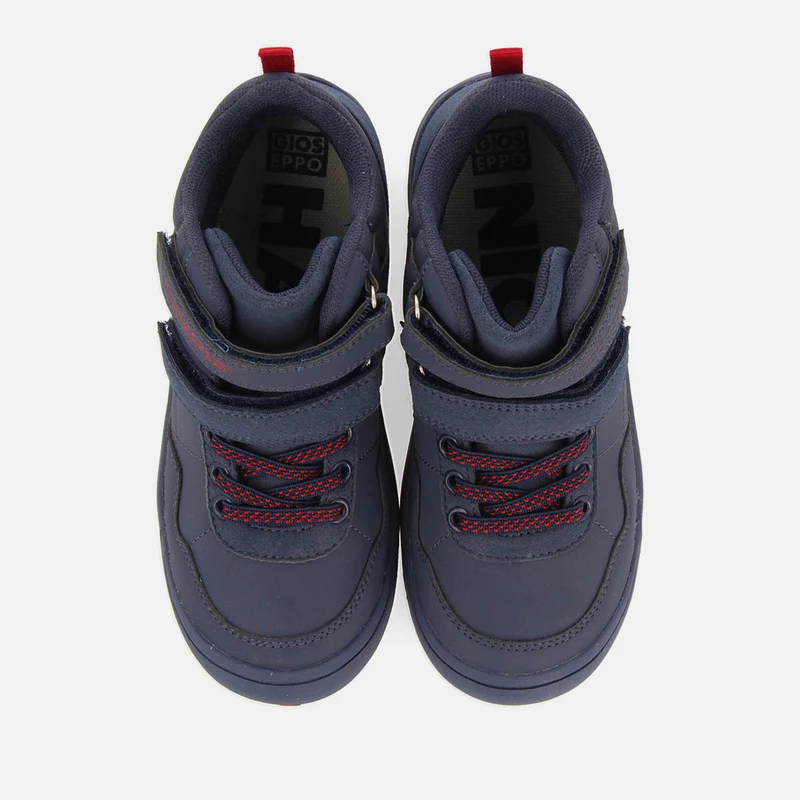 HIKING BOOTS IN BASKET STYLE