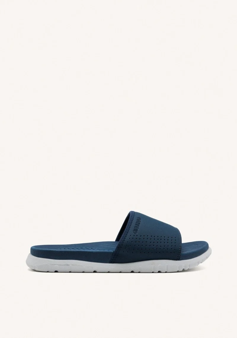SLIDE TYPE FLIP-FLOPS HOOKSETT