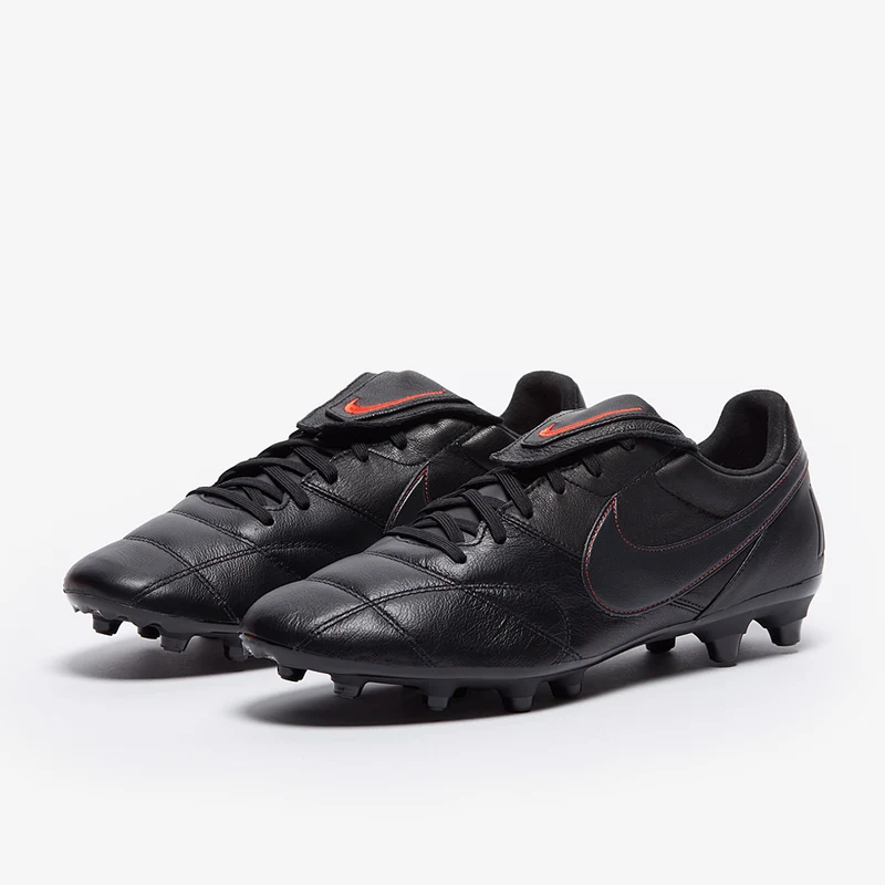 Chaussure de football à crampons pour terrain sec Nike Premi