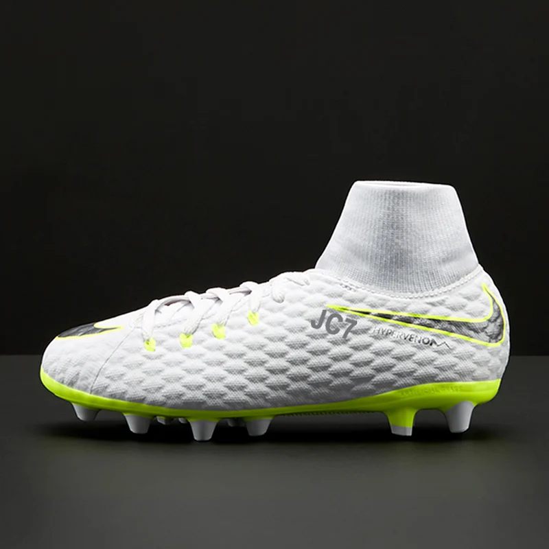 Chaussure de football à crampons pour terrain synthétique Ni