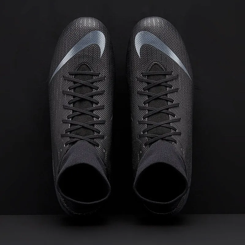Chaussure de football à crampons pour terrain gras Nike Merc
