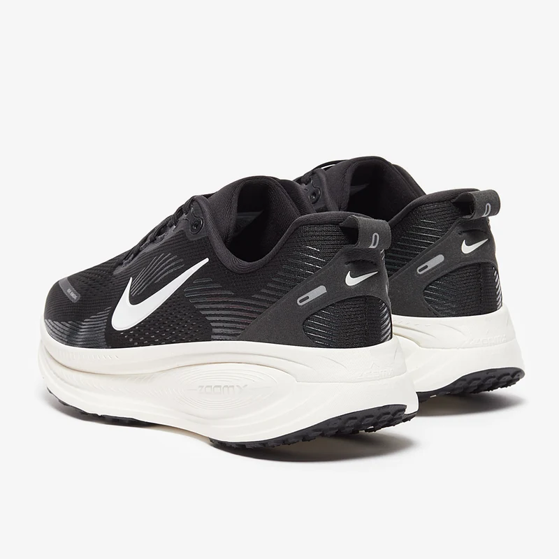 Nike Vomero 18