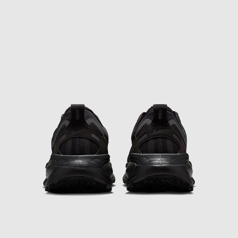 Nike Vomero 18 GORE-TEX Waterproof