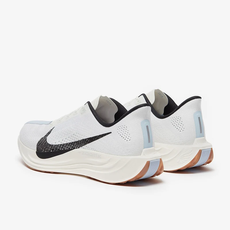 Nike Pegasus Plus