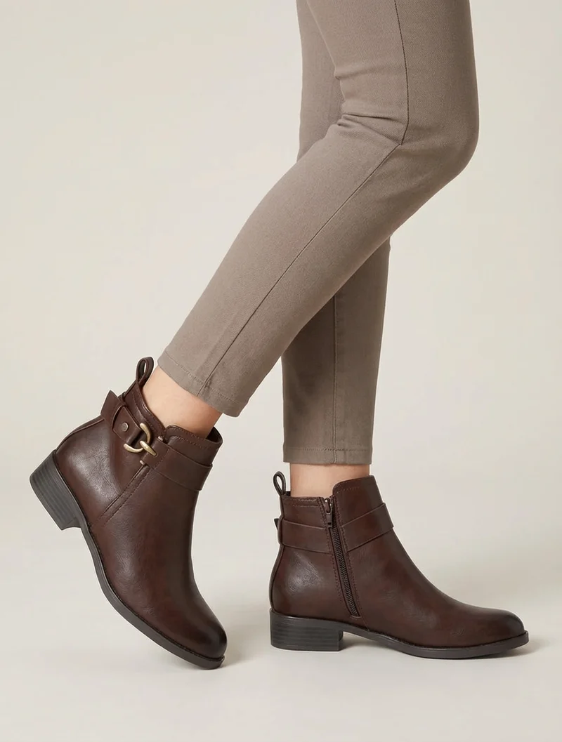Bottines en simili à boucle décorative - Marron