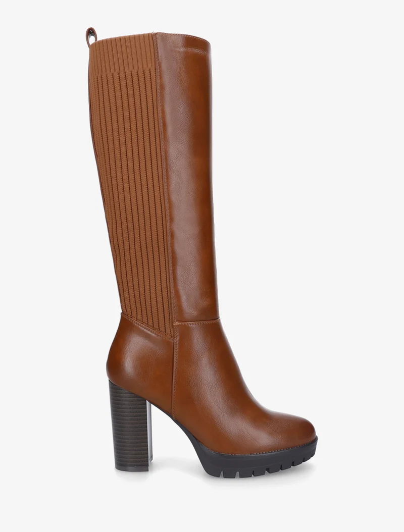 Bottes à talon et semelle crantée - Camel