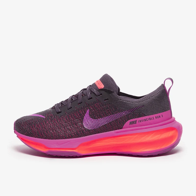 Nike Chaussure de running sur route pour femme Invincible 3