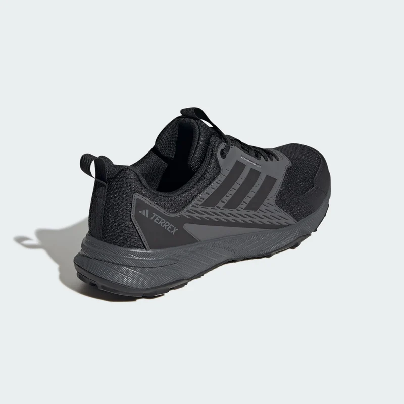 adidas Men Chaussure de trail running Tracefinder