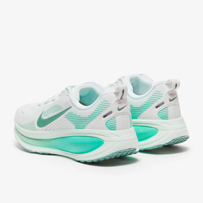 Nike Vomero 18 pour Femme