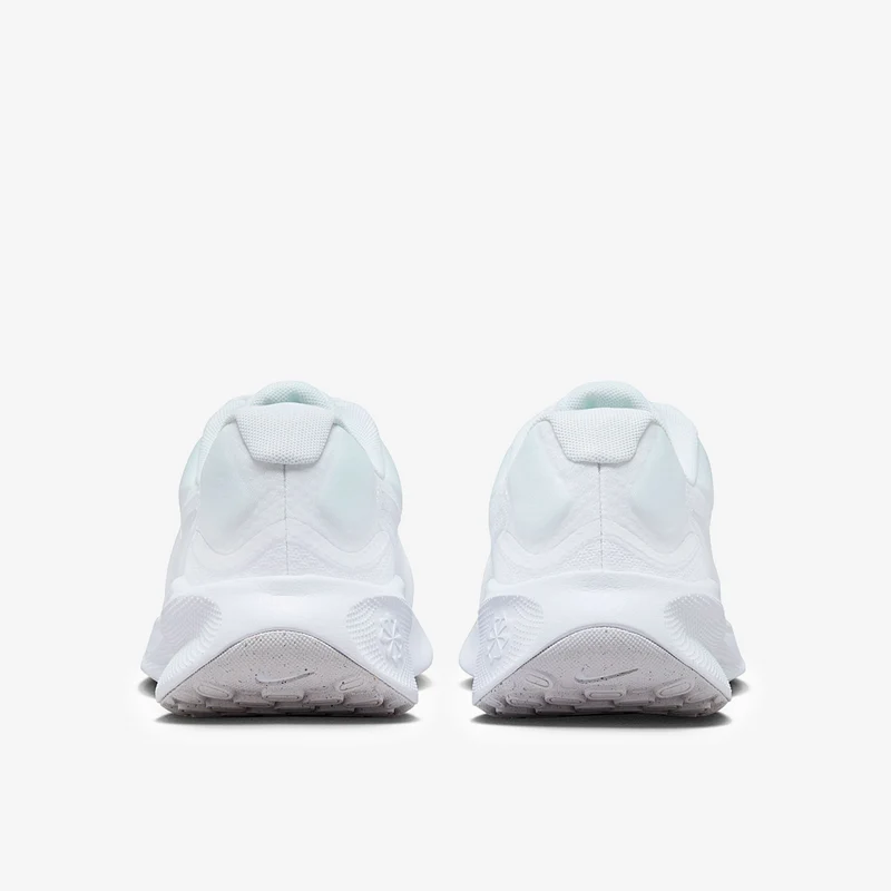Nike Womens Revolution 7