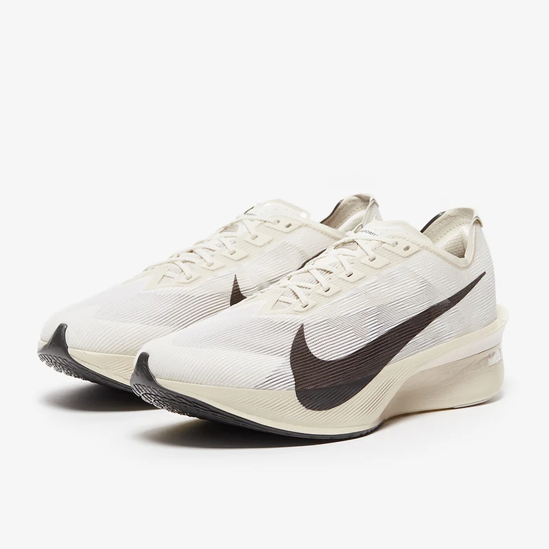 Nike ZoomX Vaporfly Next% 4