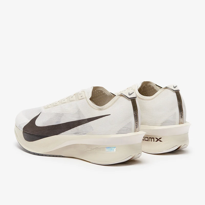 Nike ZoomX Vaporfly Next% 4