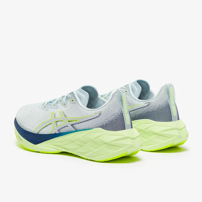 Asics Novablast 4 pour Femme