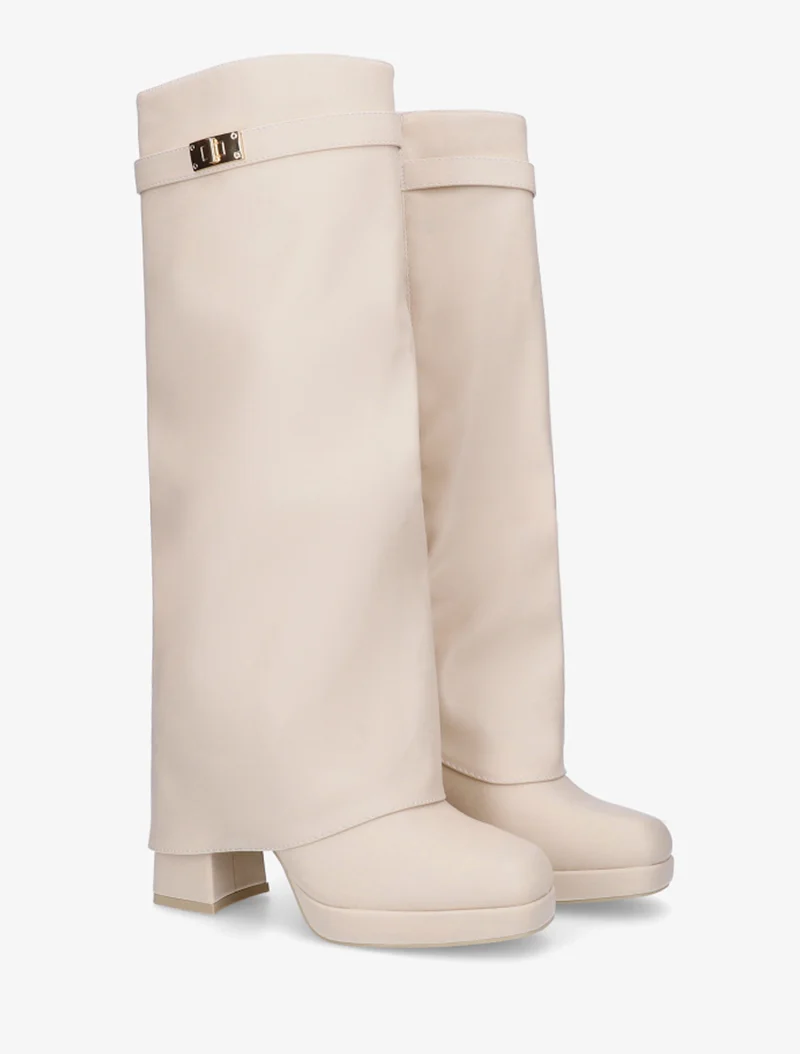 Bottes à revers et boucle décorative - Beige