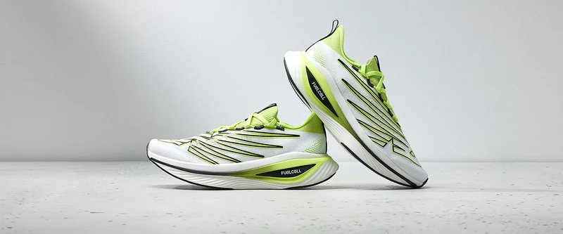 New Balance Womens FuelCell SuperComp Elite v3