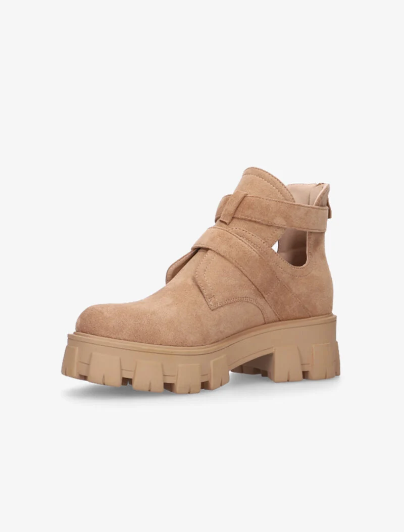 Boots à gros crans et brides - camel