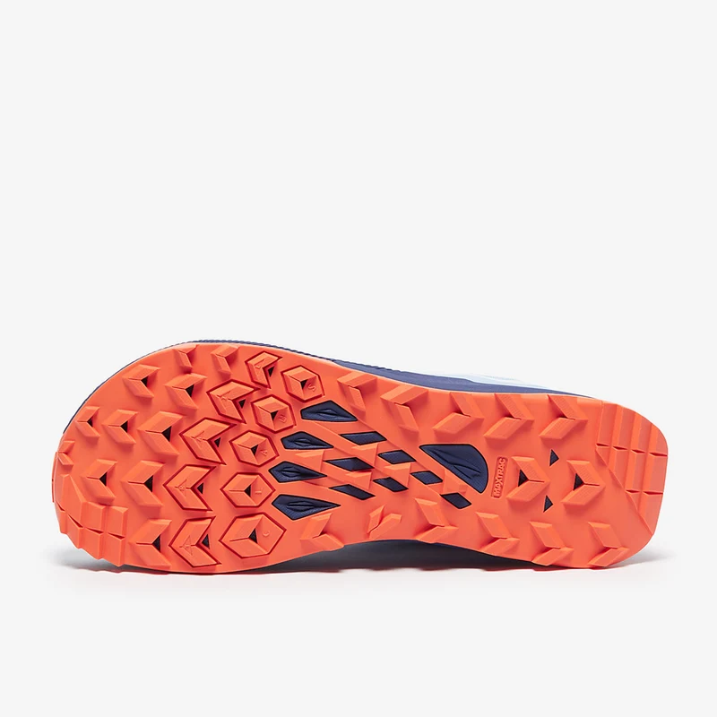 Altra Femmes Lone Peak 7