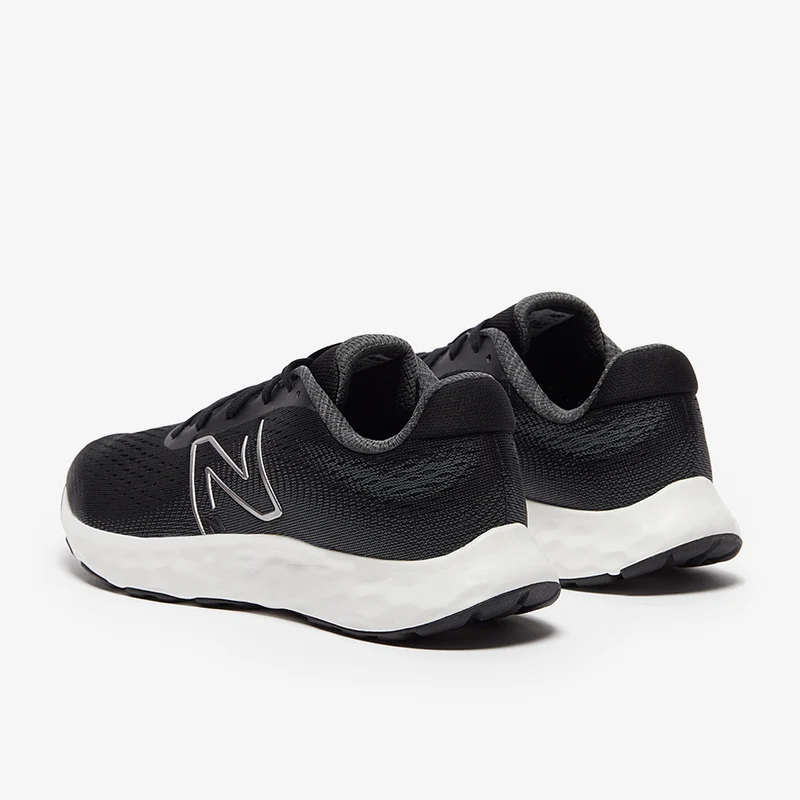 New Balance 520 V8