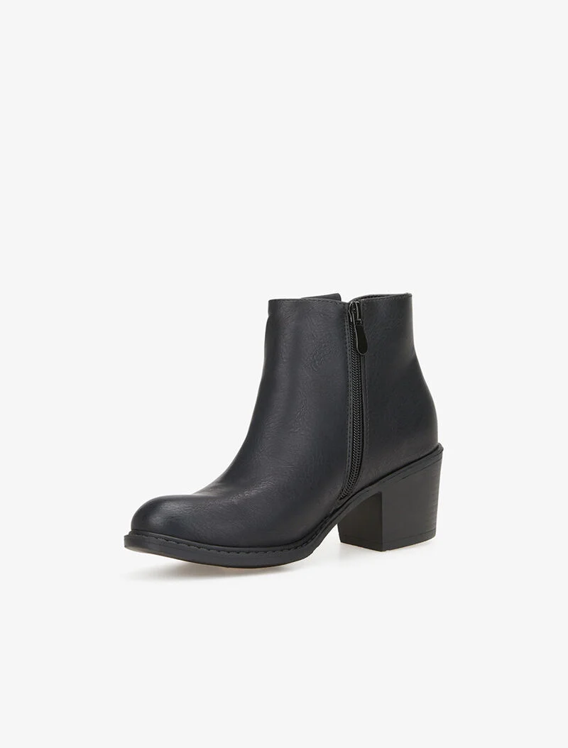 Bottines à quartier orné d'une boucle - noir