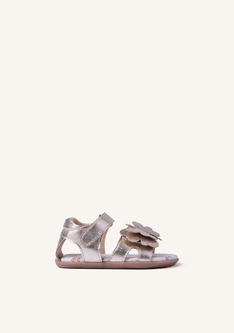GIOSEPPO BAREFOOT - SHINY LEATHER SANDALS WITH BUTTERFLY NANDI