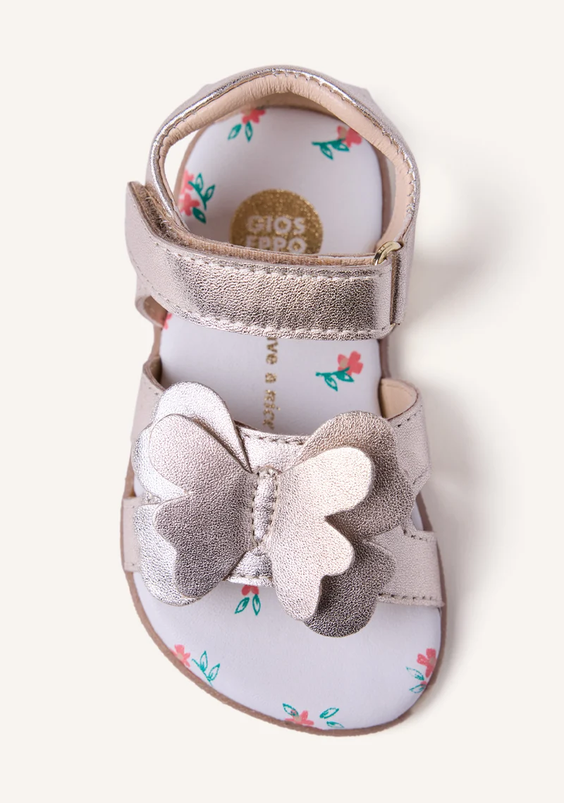GIOSEPPO BAREFOOT - SHINY LEATHER SANDALS WITH BUTTERFLY NANDI