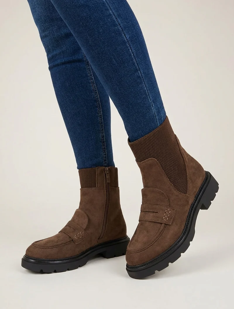 Bottines en suédine style mocassin - Marron