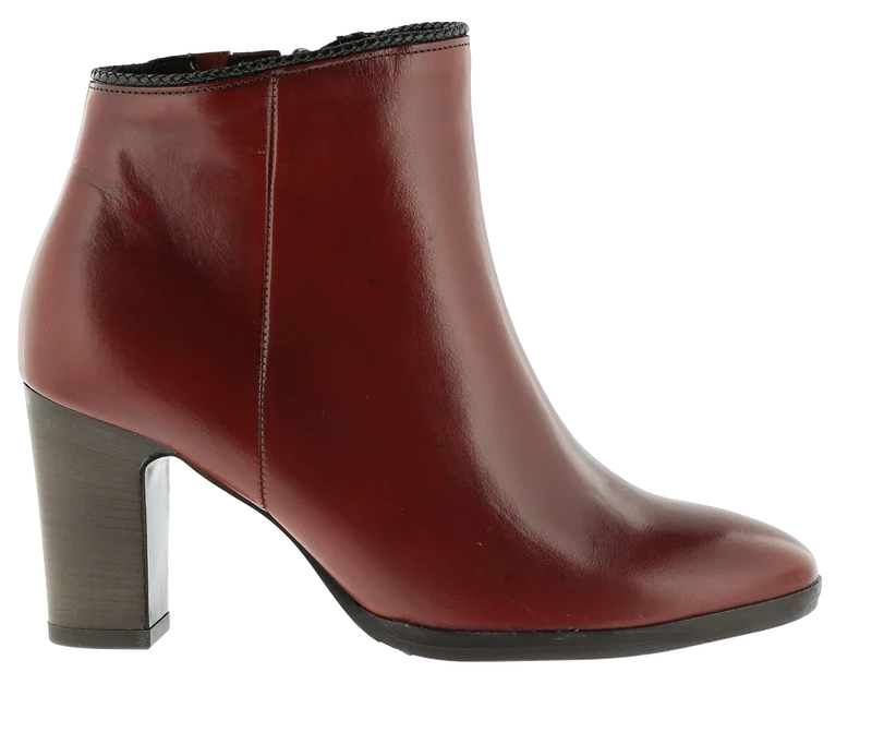 Bottines ville rouges en cuir