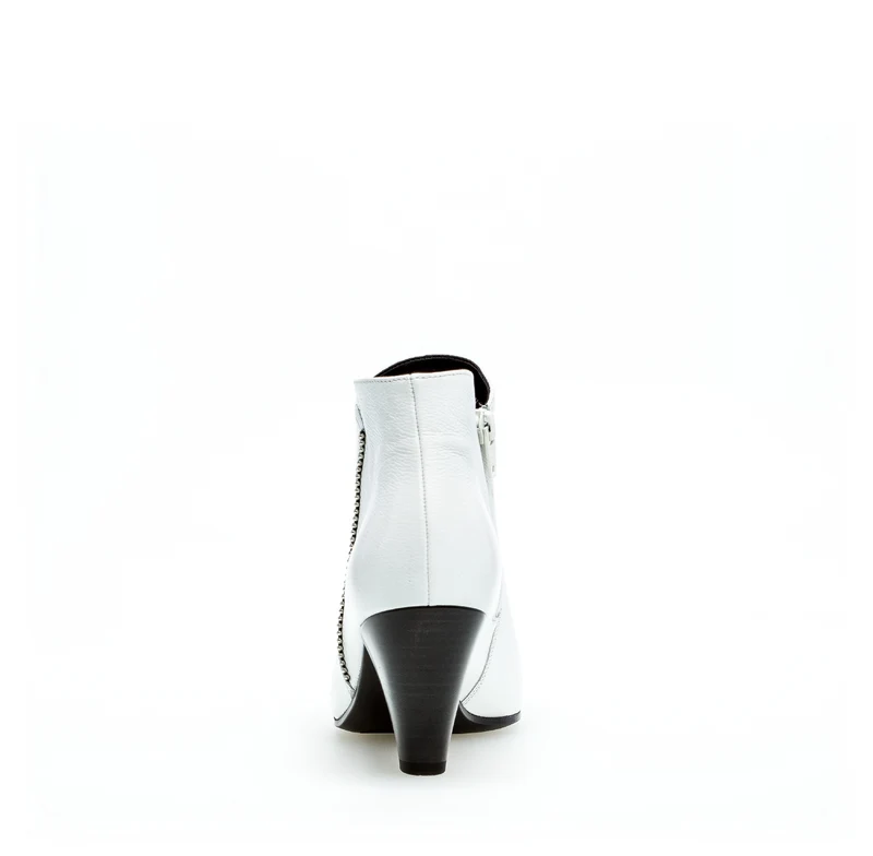 Bottines modernes blanches en cuir