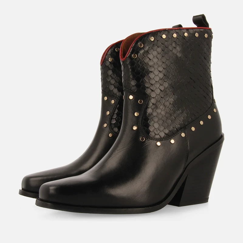 COWBOY LEATHER ANKLE BOOTS HEEL SAGERBY