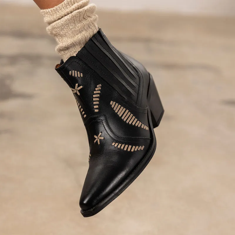 COWBOY BOOTS EMBROIDERED LEATHER SIKLOS