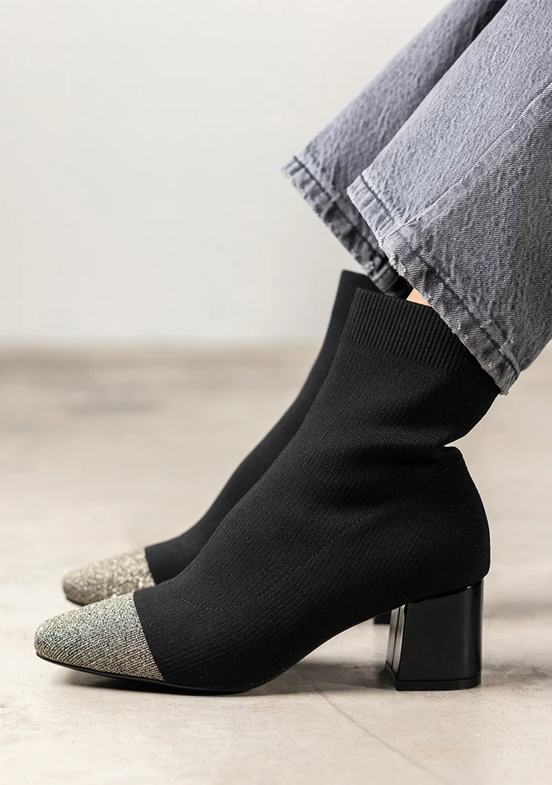 SOCKS-STYLE ANKLE BOOTS WITH HEEL VANLOSE
