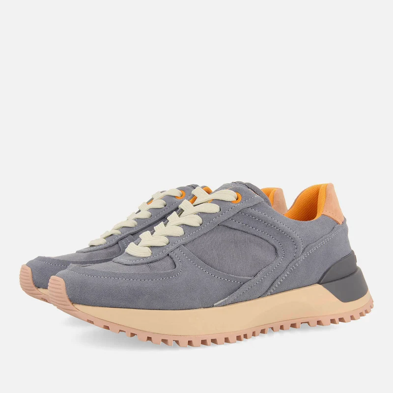 RETRO SNEAKERS FLOING
