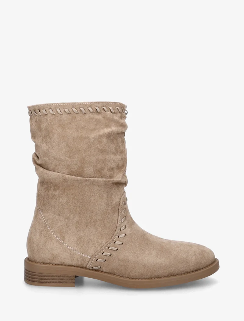Bottines en suédine à coutures apparentes - Beige