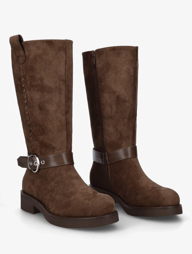 Bottes en suédine sanglées - Marron
