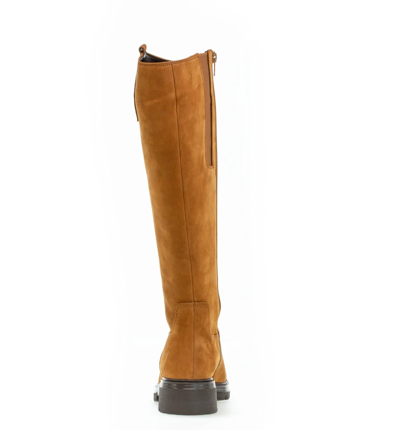 Bottes marron en nubuck