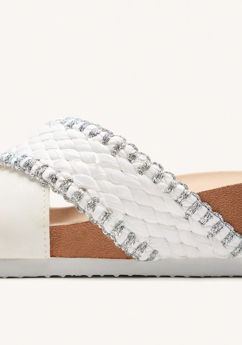 BRAIDED WEDGE SANDALS OMA