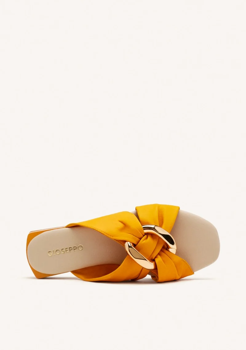 JEWEL LEATHER FLAT SANDALS KILLINGLY