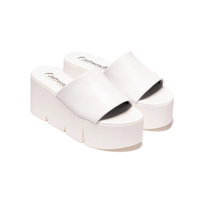 Jaya White Leather