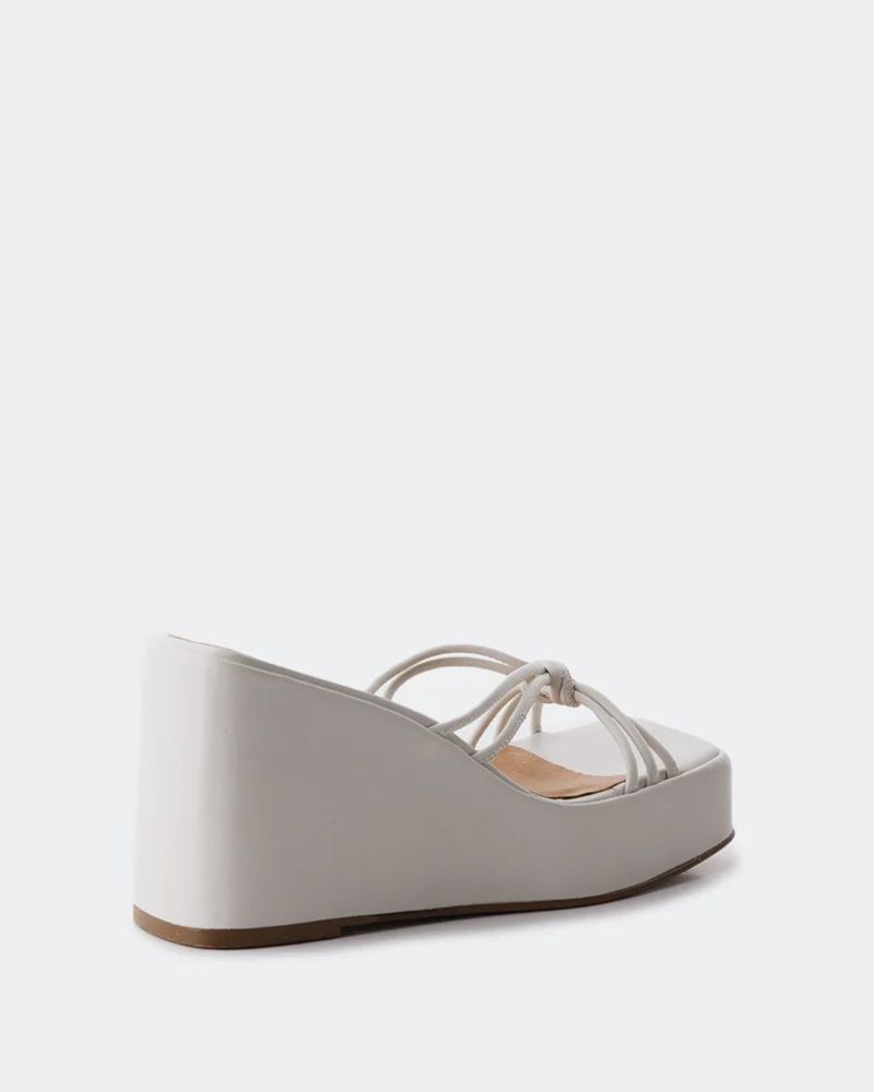 Harmonia Off White Leather