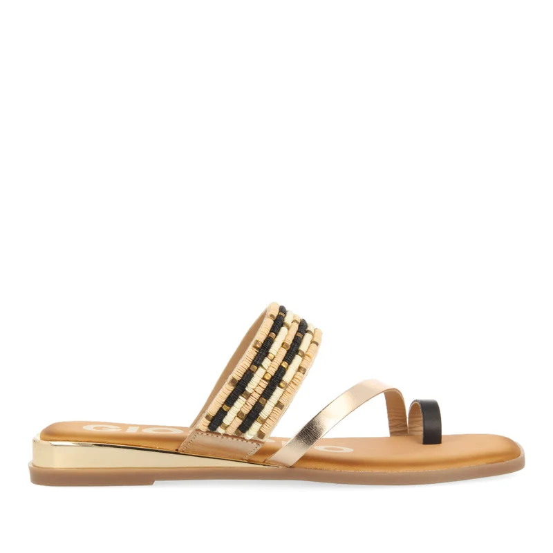 GOLDEN MINI WEDGE SANDALS DETAILED WITH BEADS FOR WOMAN COTTLE