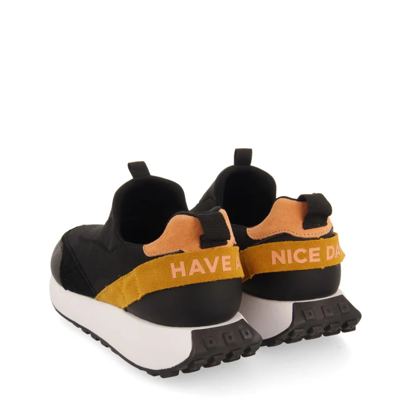 Marusi women's black slip-on sneakers