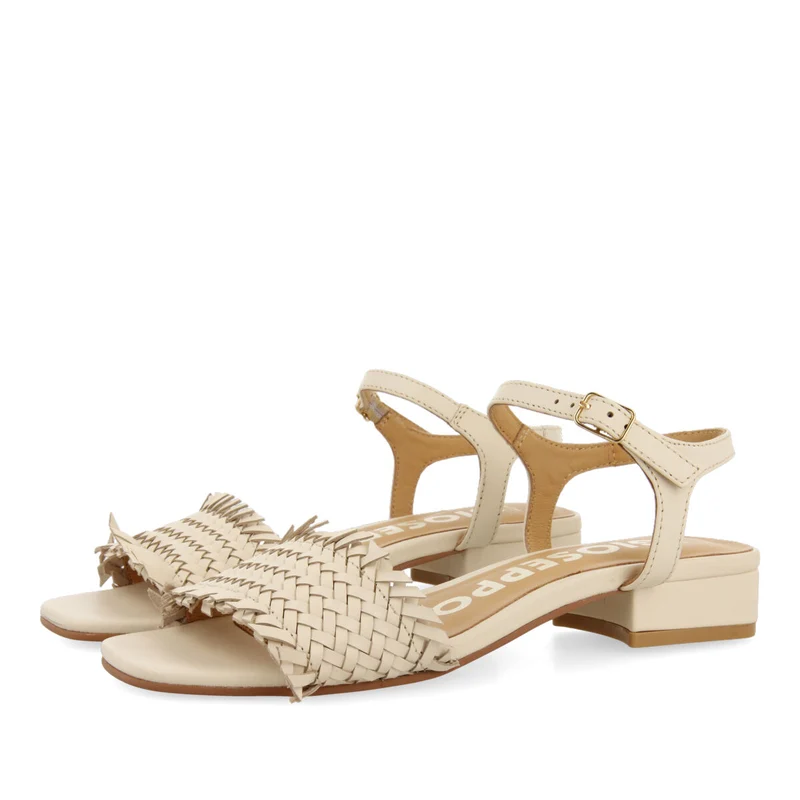 Kourou women's off-white braided sandals with low heels