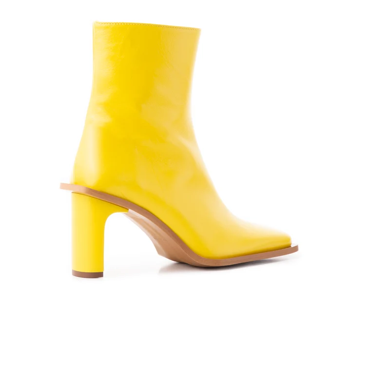 Uzwil Yellow Leather