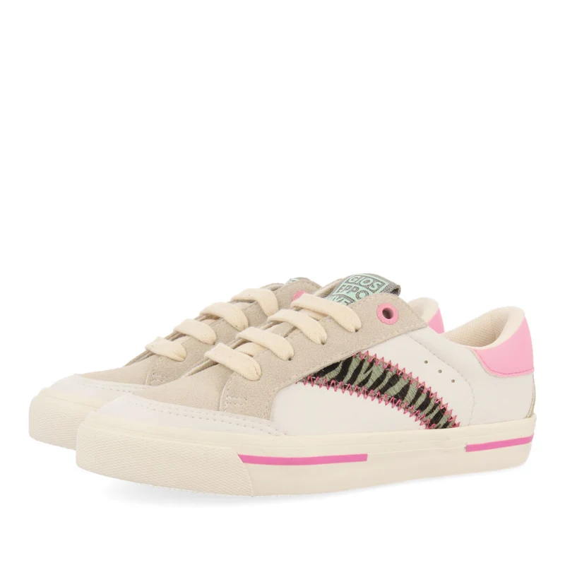 Chame girls white sneakers withink accents