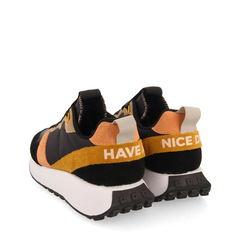 Chacao women's nude retro-style sneakers with multicoloured details