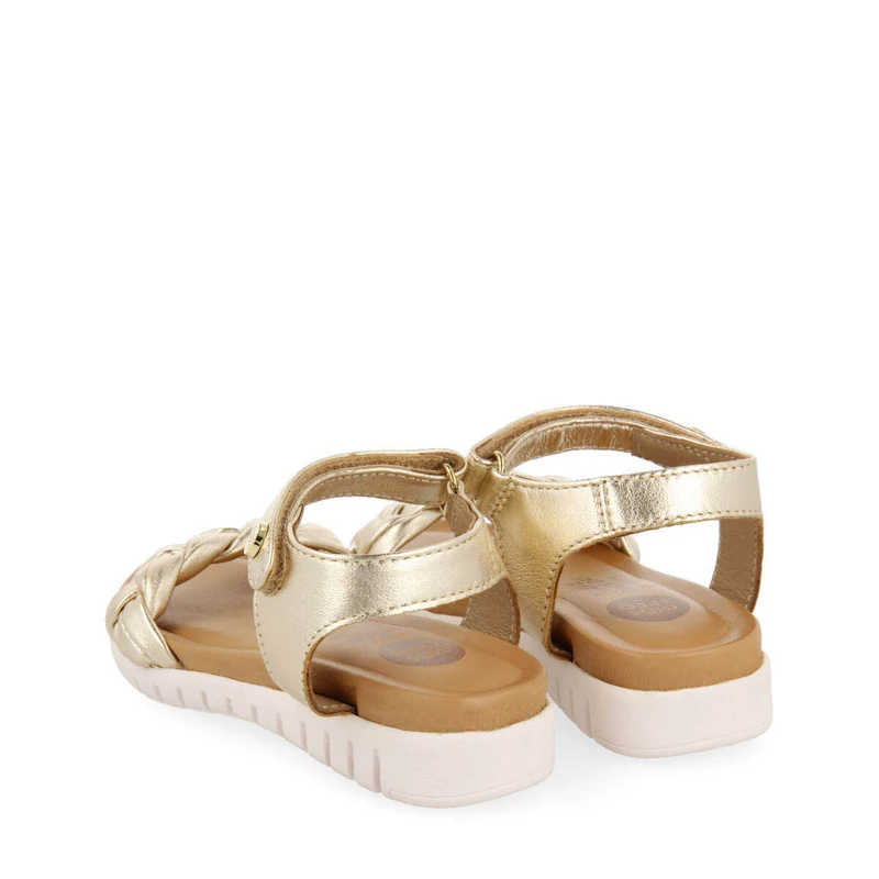 Bruyeres girls gold leather sandals withlaited vamps