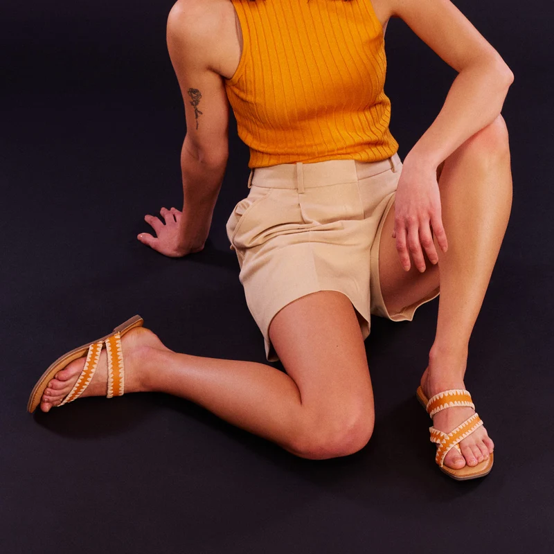 Goias women's orange leather sandals with decorative raffia stitching