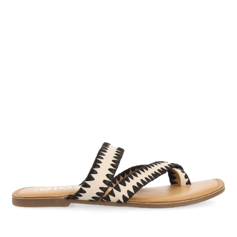 Goias women's off-white leather sandals with decorative raffia stitching